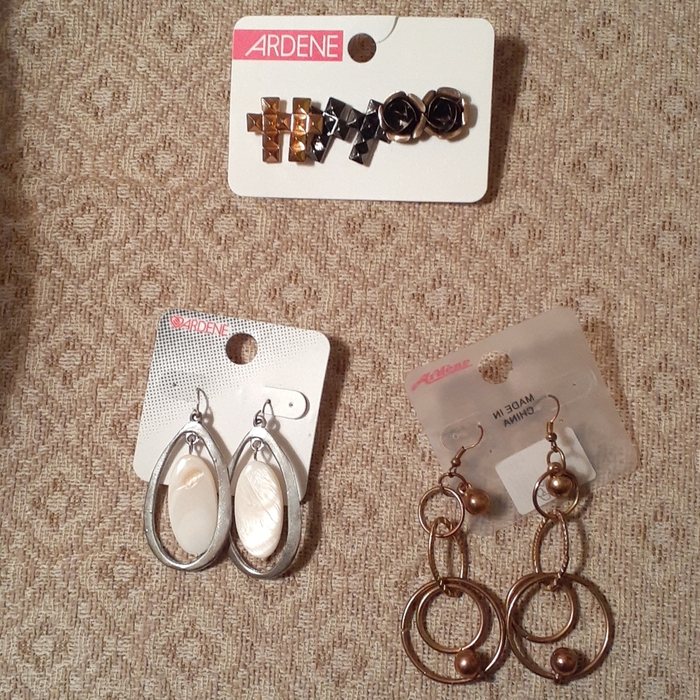 Ardene's Fashion Earrings Bundle